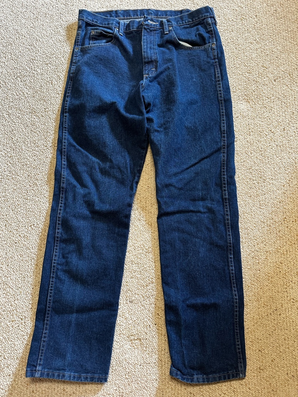 Wrangler Men's Indigo Blue Bootcut Jeans